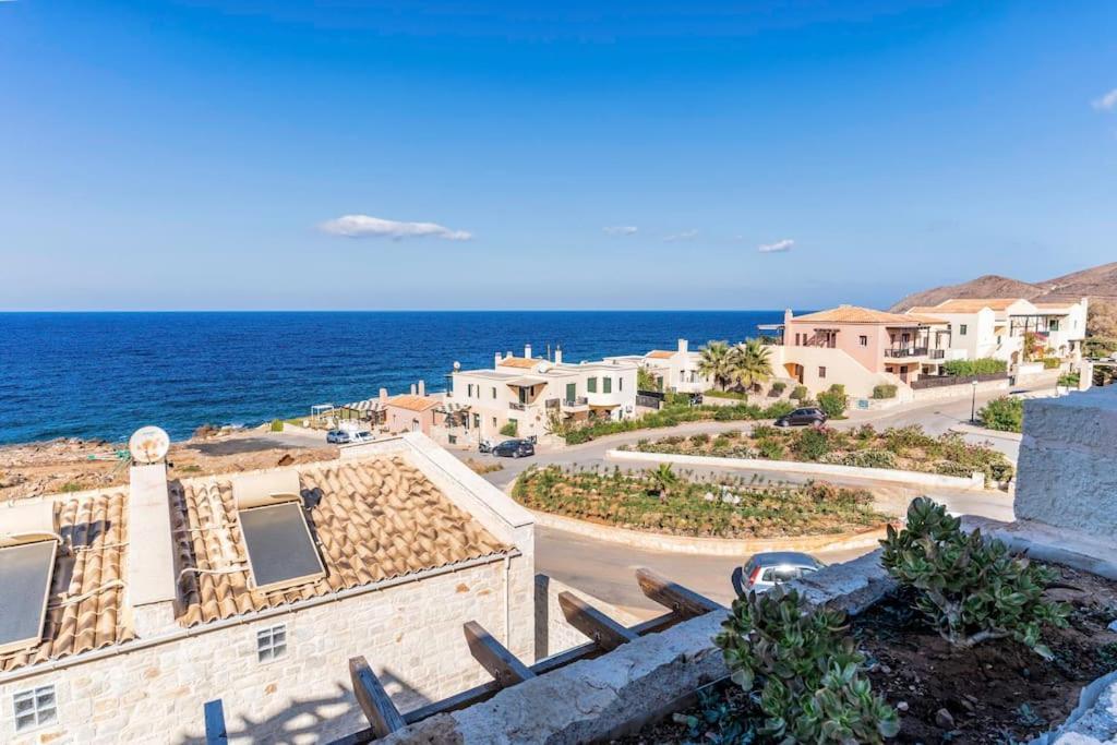 Zefyros Suite , Seafront Retreat ! Pánormos Екстериор снимка