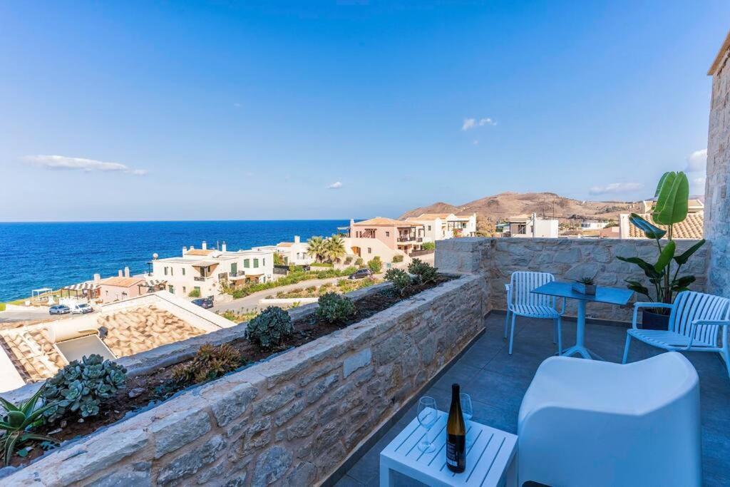 Zefyros Suite , Seafront Retreat ! Pánormos Екстериор снимка